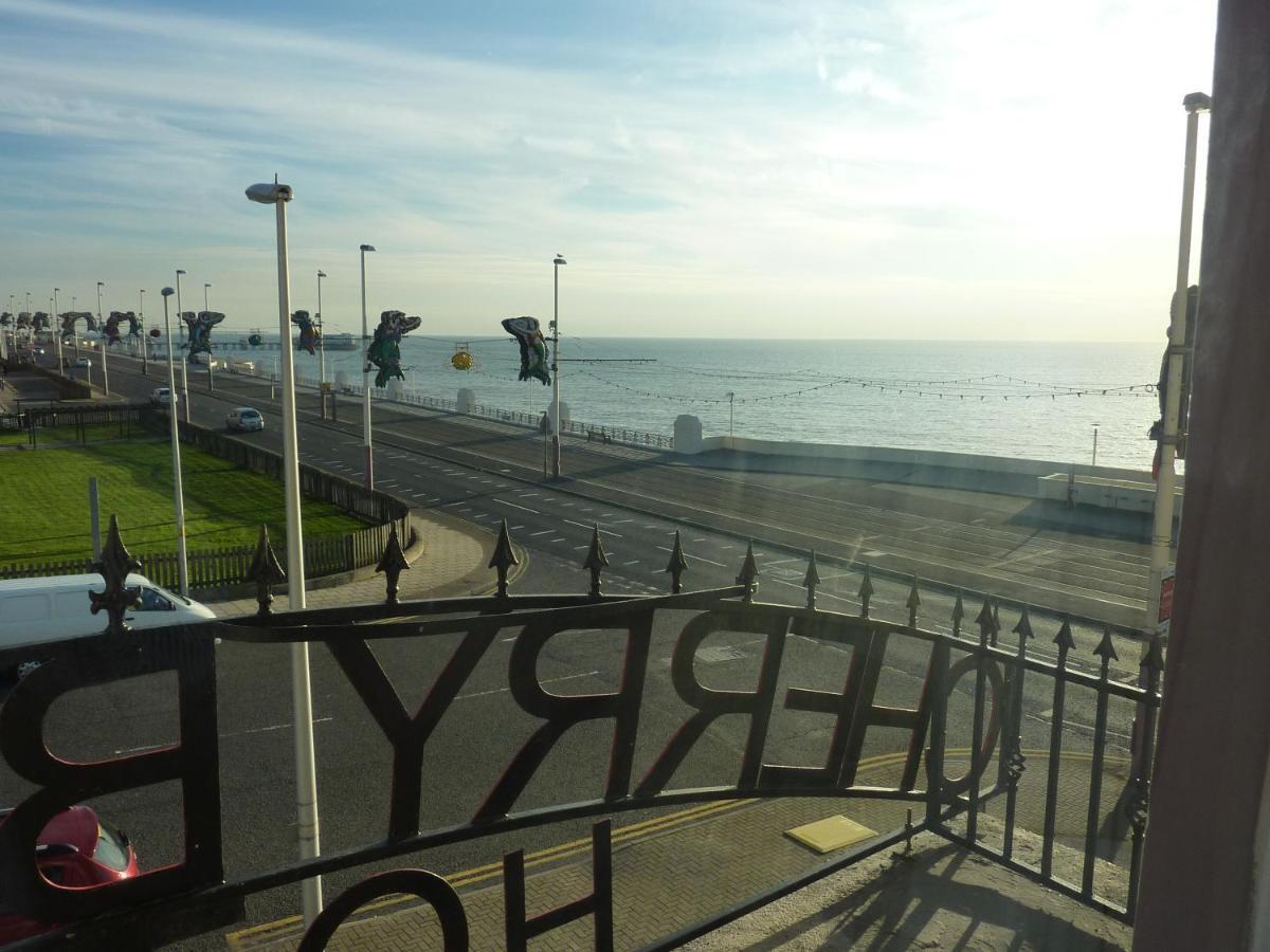 Cherry Blossom Inn Blackpool Exterior foto